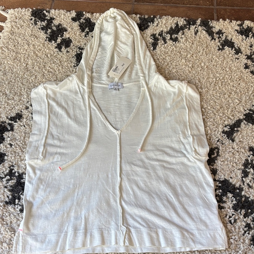 Evereve white Hooded Top